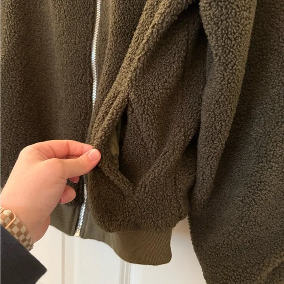 Women’s Sherpa Fleece Bomber Jacket Olive Green Size Large - Picture 6 of 10